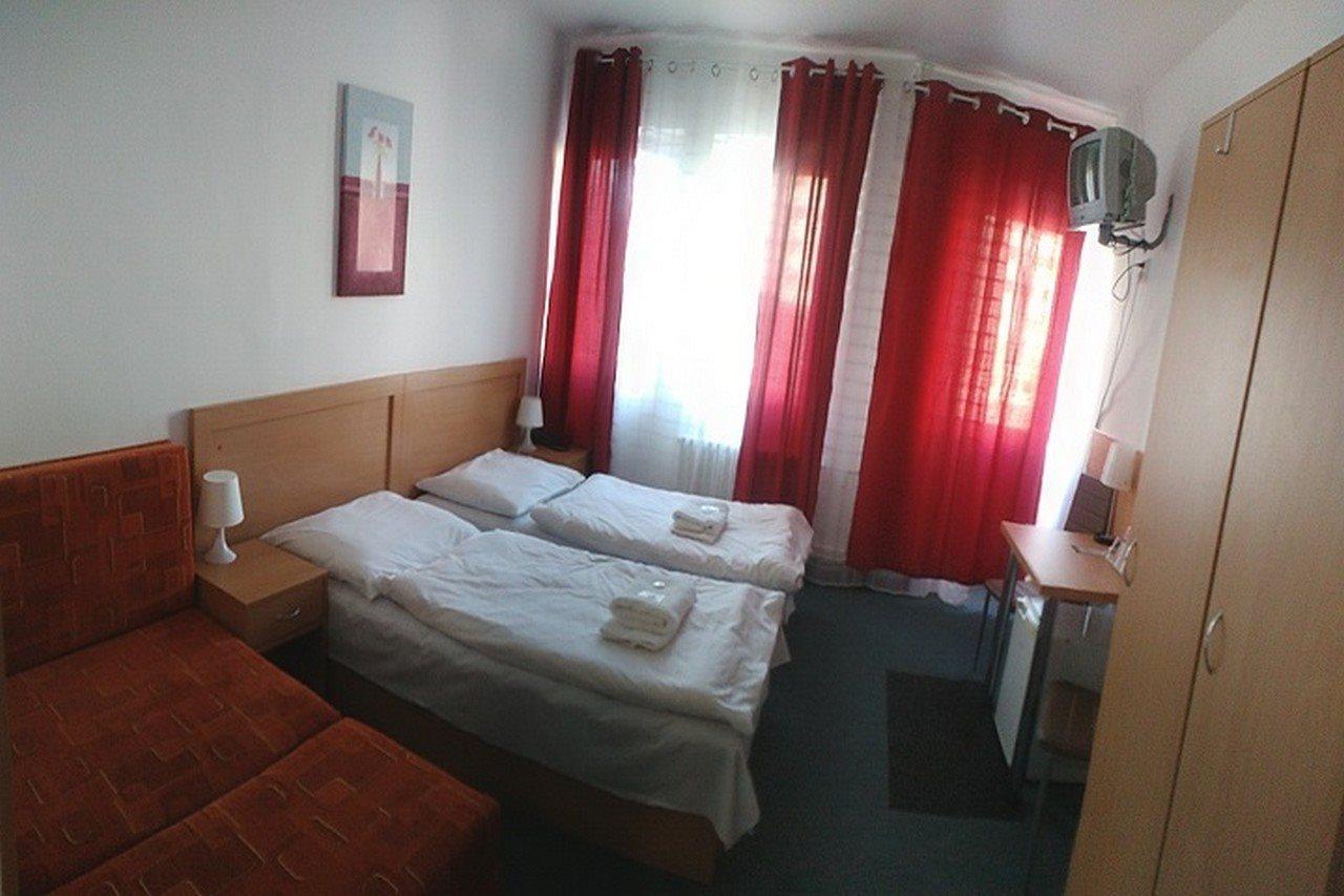 Hotel Plus Bratislava Eksteriør billede