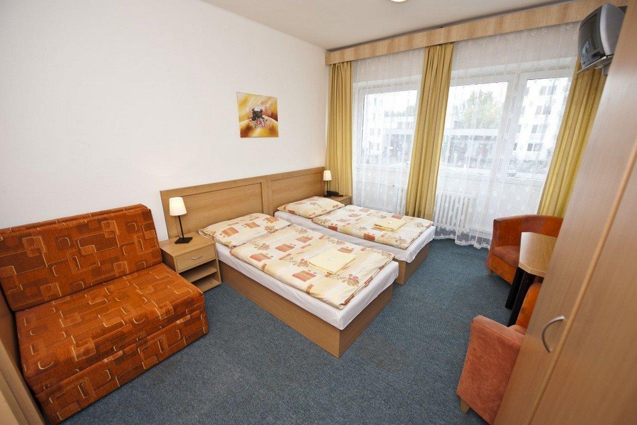 Hotel Plus Bratislava Eksteriør billede