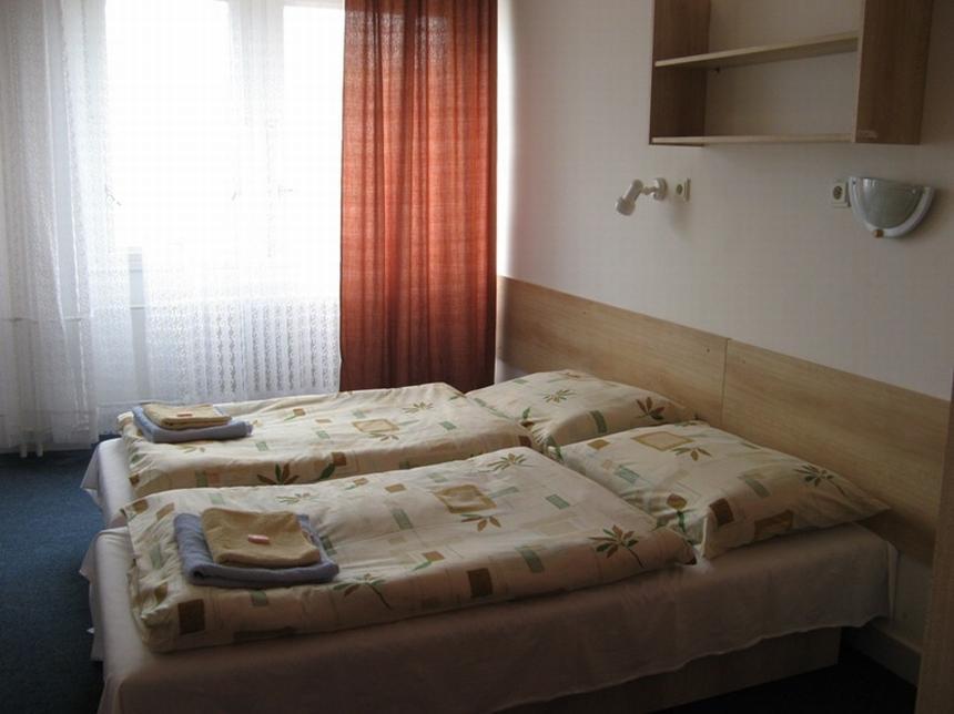 Hotel Plus Bratislava Eksteriør billede